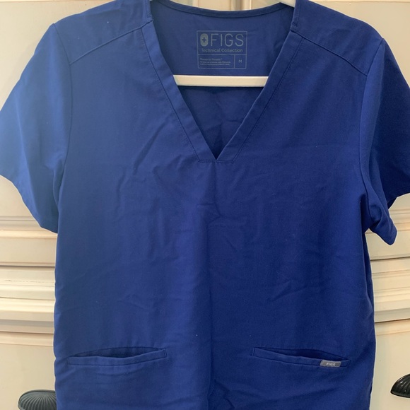 7 figs scrub top assortment medium - Picture 6 of 7